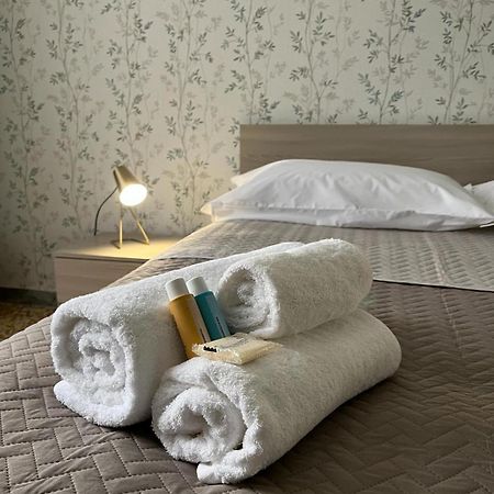 Luna Apartment Civitavecchia Bagian luar foto