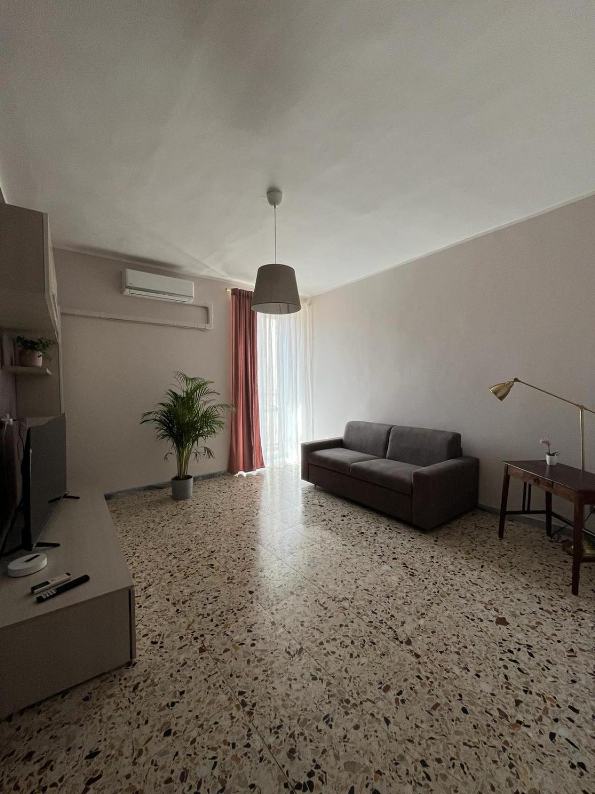 Luna Apartment Civitavecchia Bagian luar foto
